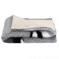 DRY BED VET Blovi A+ suche legowisko 75x50cm SZARE w owieczki